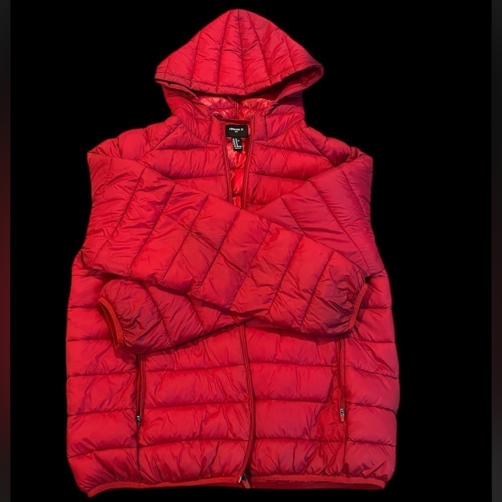 Forever 21 Mens red puffer Sz XL